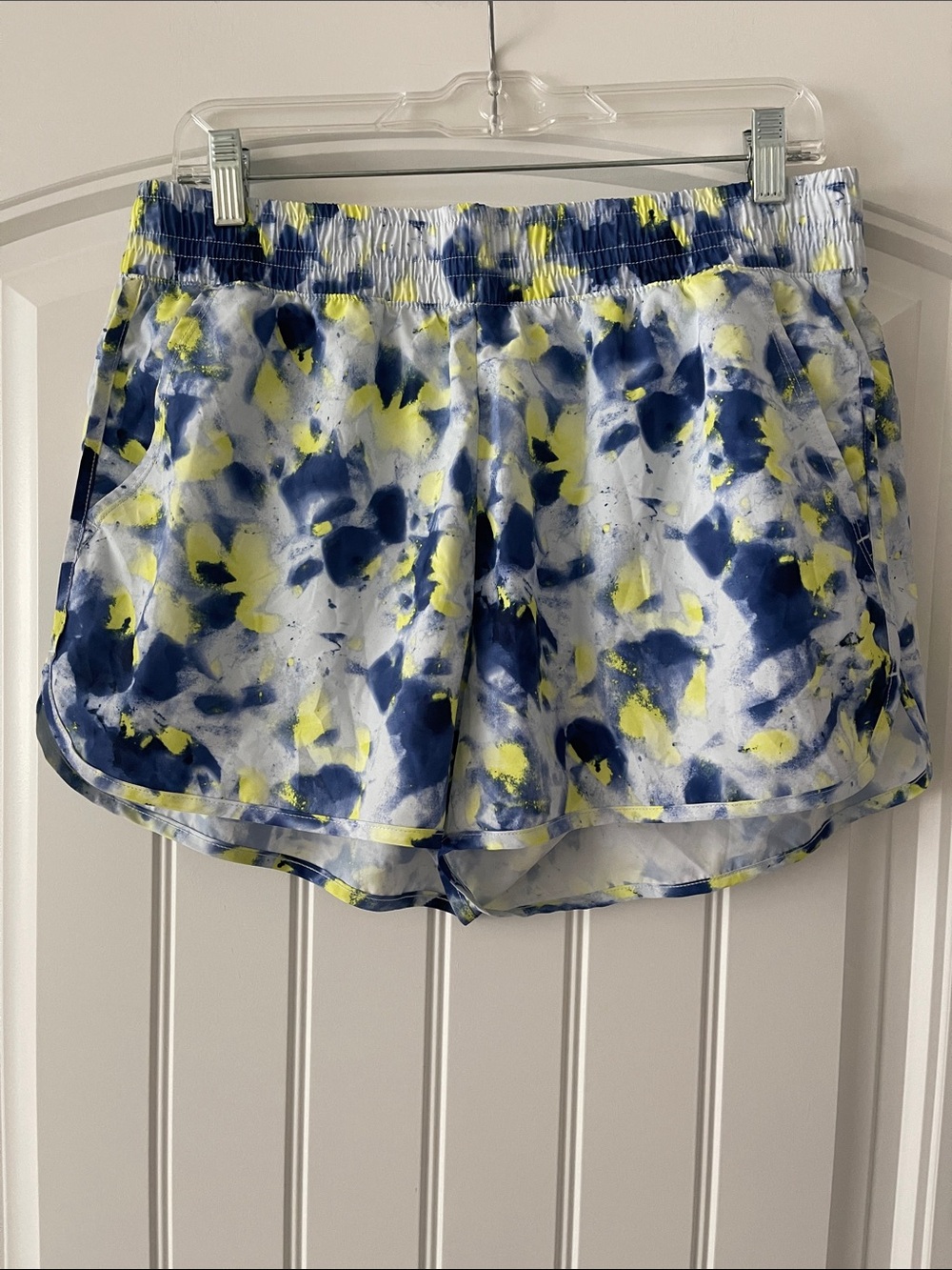 Athletic Works Blue Yellow Women’s Athletic Shorts M